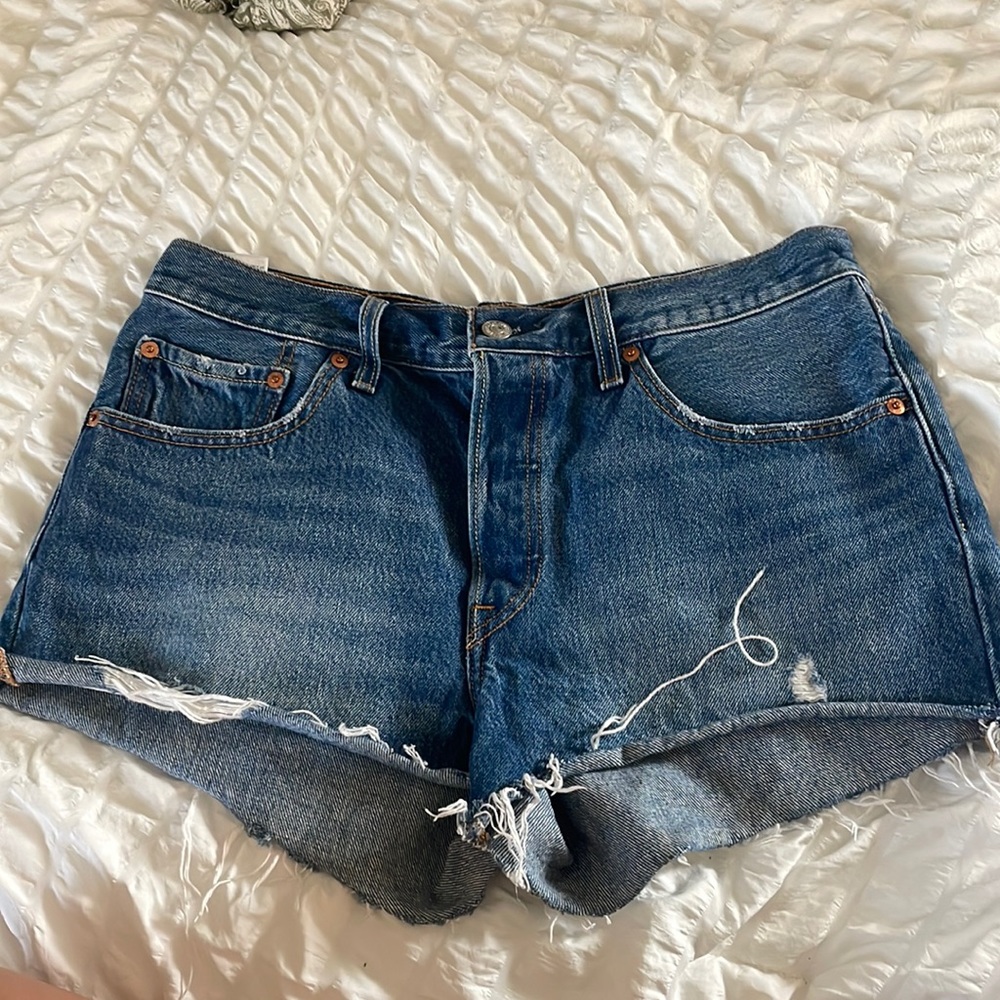Levi Shorts